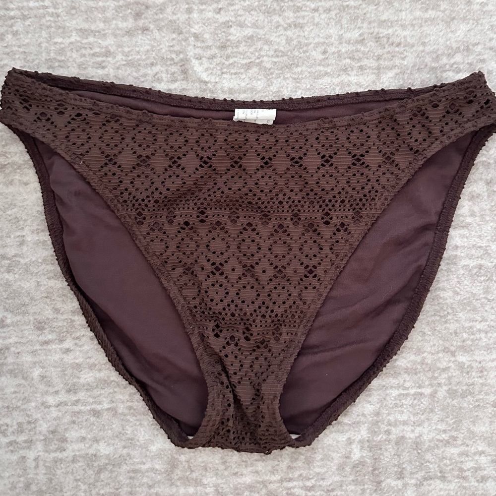 Brown crochet bikini bottoms